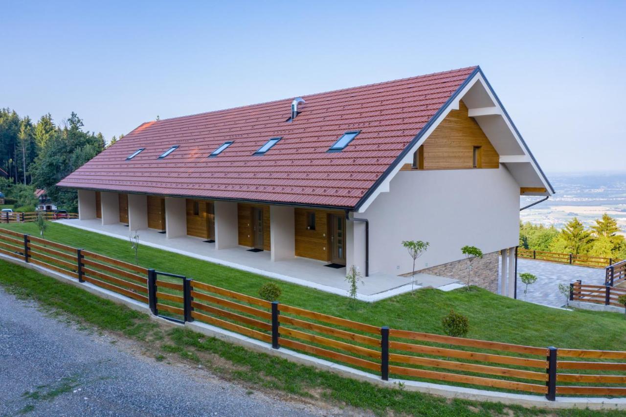 Apartmaji Hocka Koca Hocko Pohorje Bagian luar foto